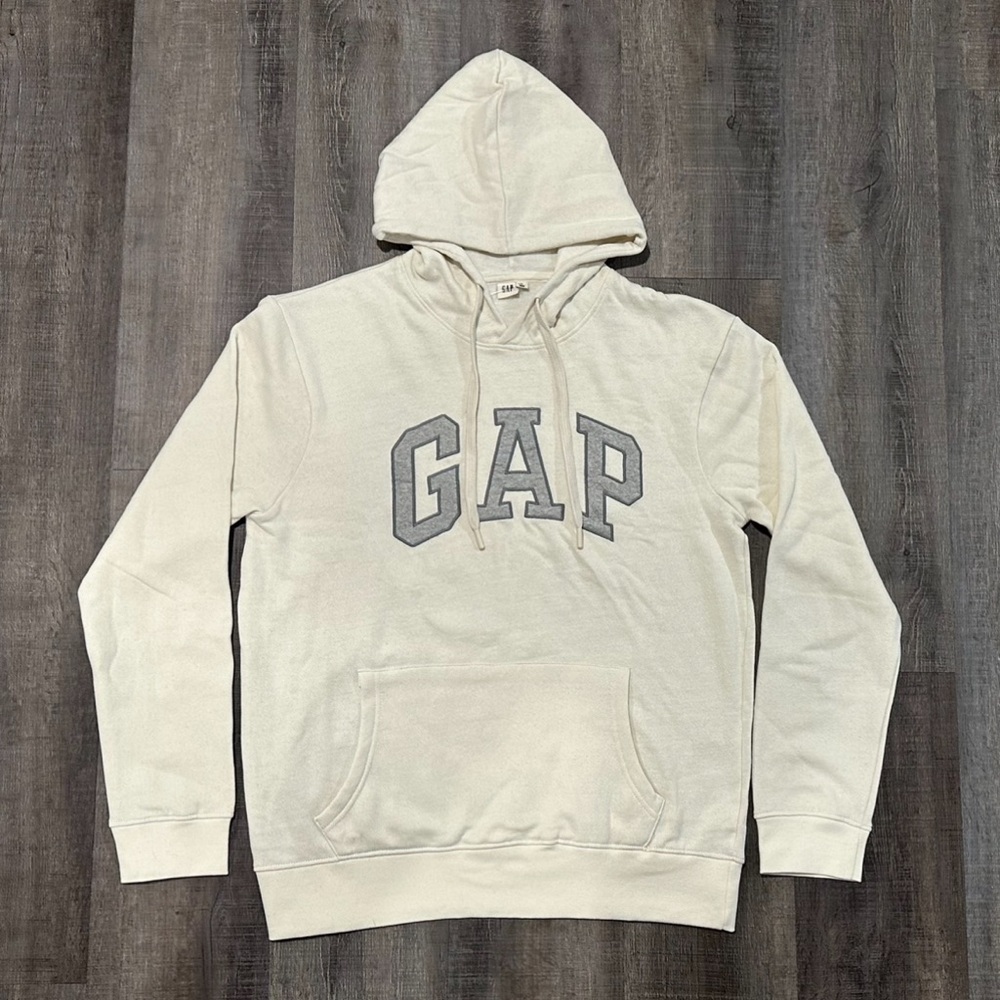 New Women’s Medium Cream & Gray GAP Classic Hoodie